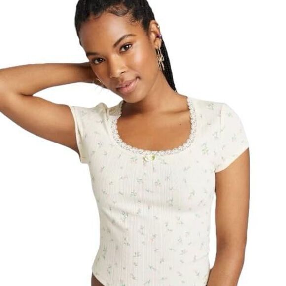 wild fable Tops - NWT Wild Fable Women's Short Sleeve Pointelle Rosette T-Shirt M